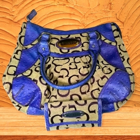 Guess Women's Handbag Satchel Tote With Matching Wallet - Picture 1 of 9